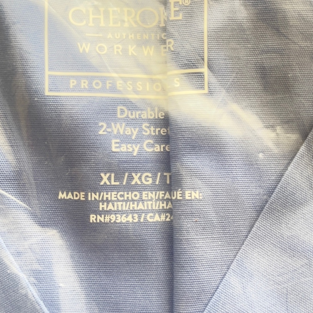 Cherokee workwear men’s tall XL scrub top NWT